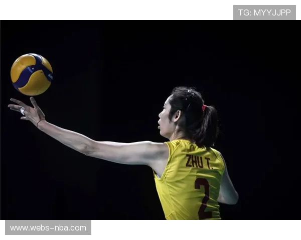 河南女排小组赛开门红 朱婷高效进攻奠定出线基础
